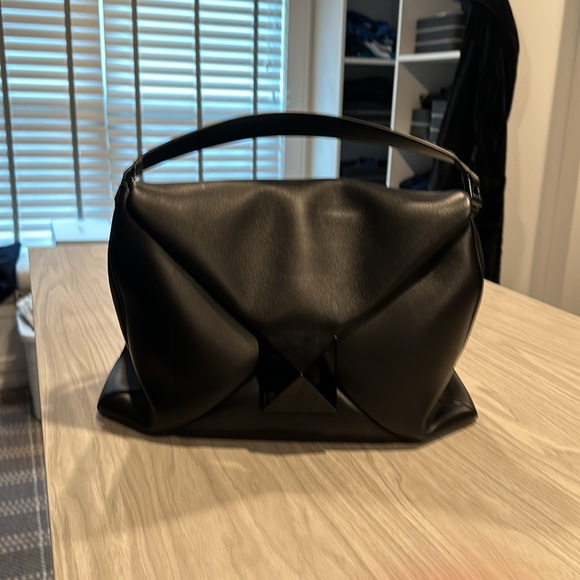 NWT Valentino Garavani One Stud Hobo - Picture 3 of 8